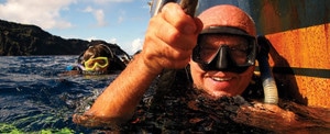 Captain Carl and Dr. Jenny inside Maug's lagoon (Photograph by Patrick Symmes)