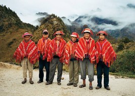 Porters on Peru's Inca Trail Photo: Photo by Joao Canziani